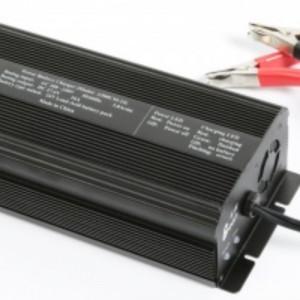 Batterijlader voor 25.6V 43.2v 51.2V LiFePo4-batterij